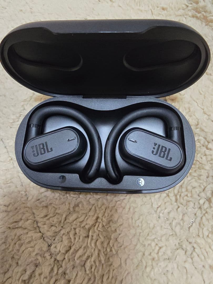 美品JBL SOUNDGEAR SENSE ワイヤレスイヤホン