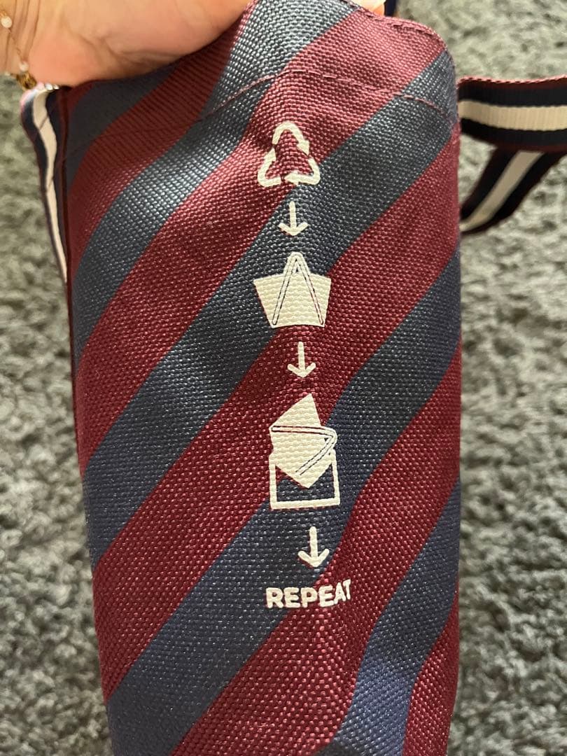 Anya's Tuck Shop Universal Bag ミニ