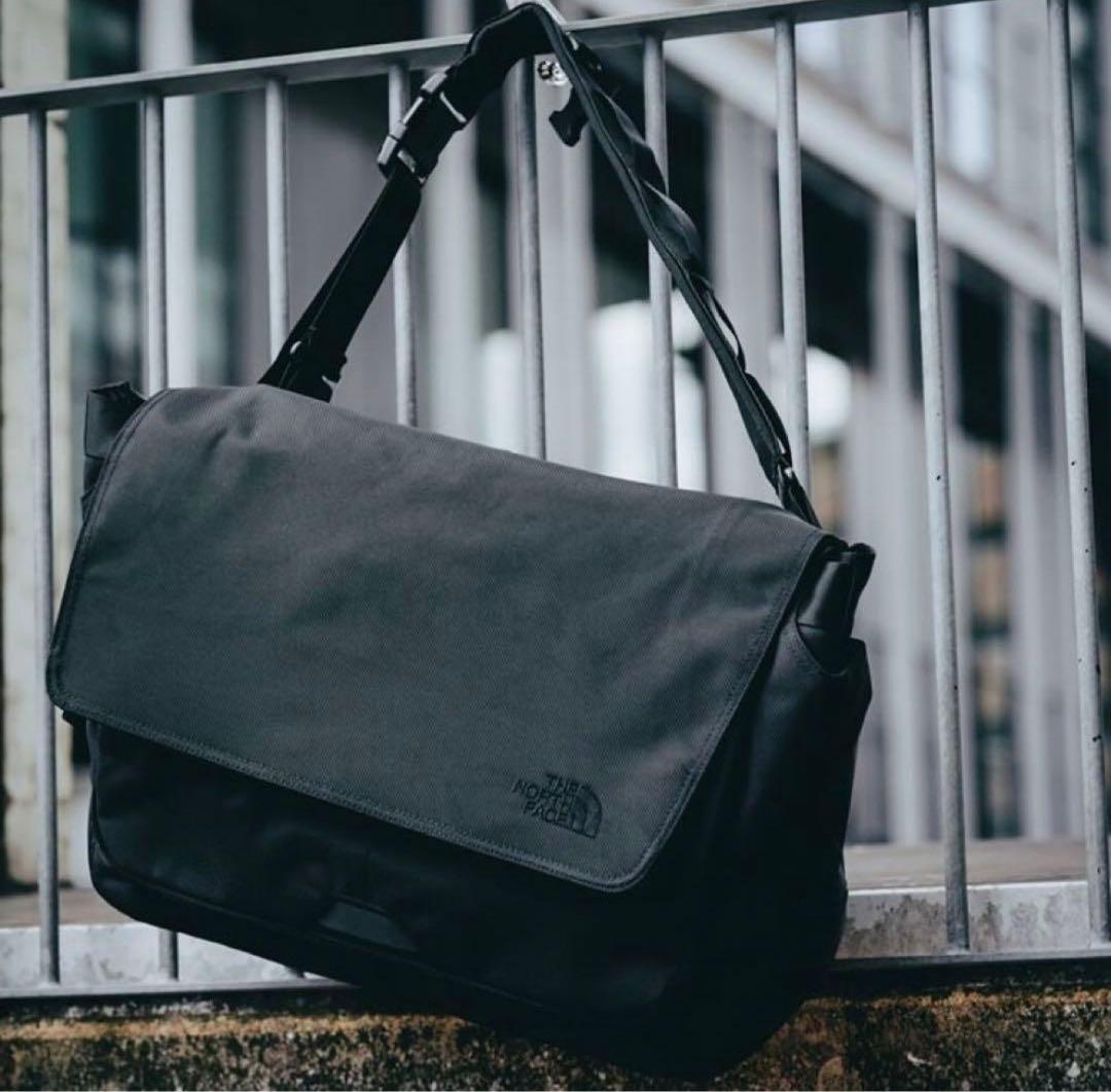 ザノースフェイス サターンメッセンジャー バッグ