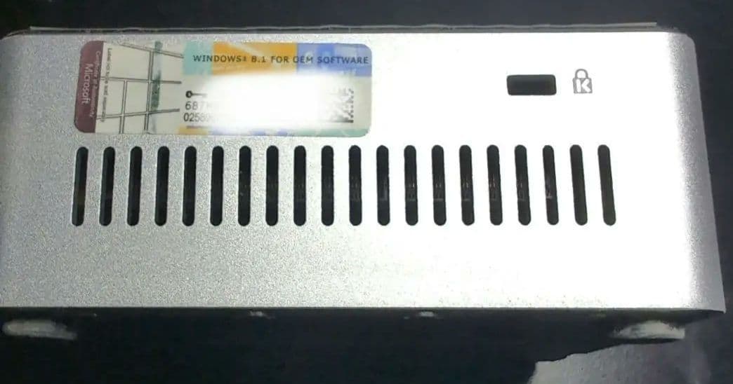 ミニPC Intel NUC5i5RYH Core i5:1.6G mem:8G