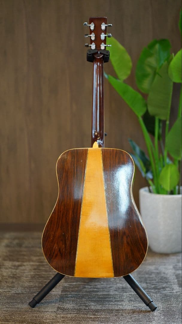 メ*6様 【激渋ハカランダ】 アコースティックギター カスタム　ビンテージ　整備