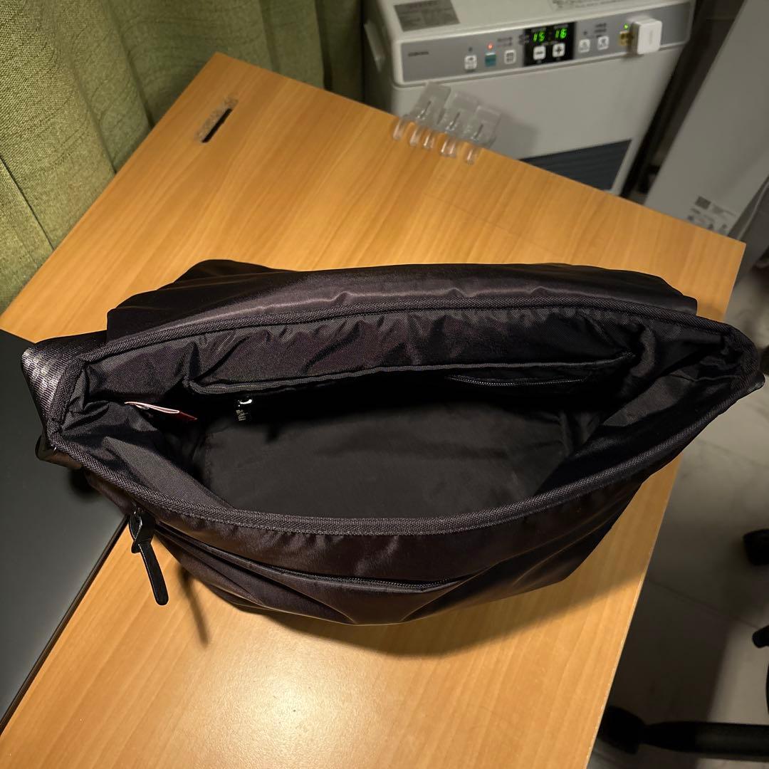 バッグ SPRUCE STREET SHOULDER BAG