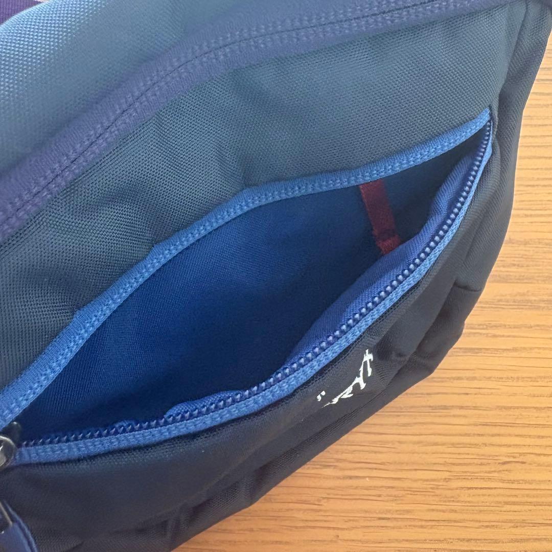 ARC'TERYX ボディバッグ