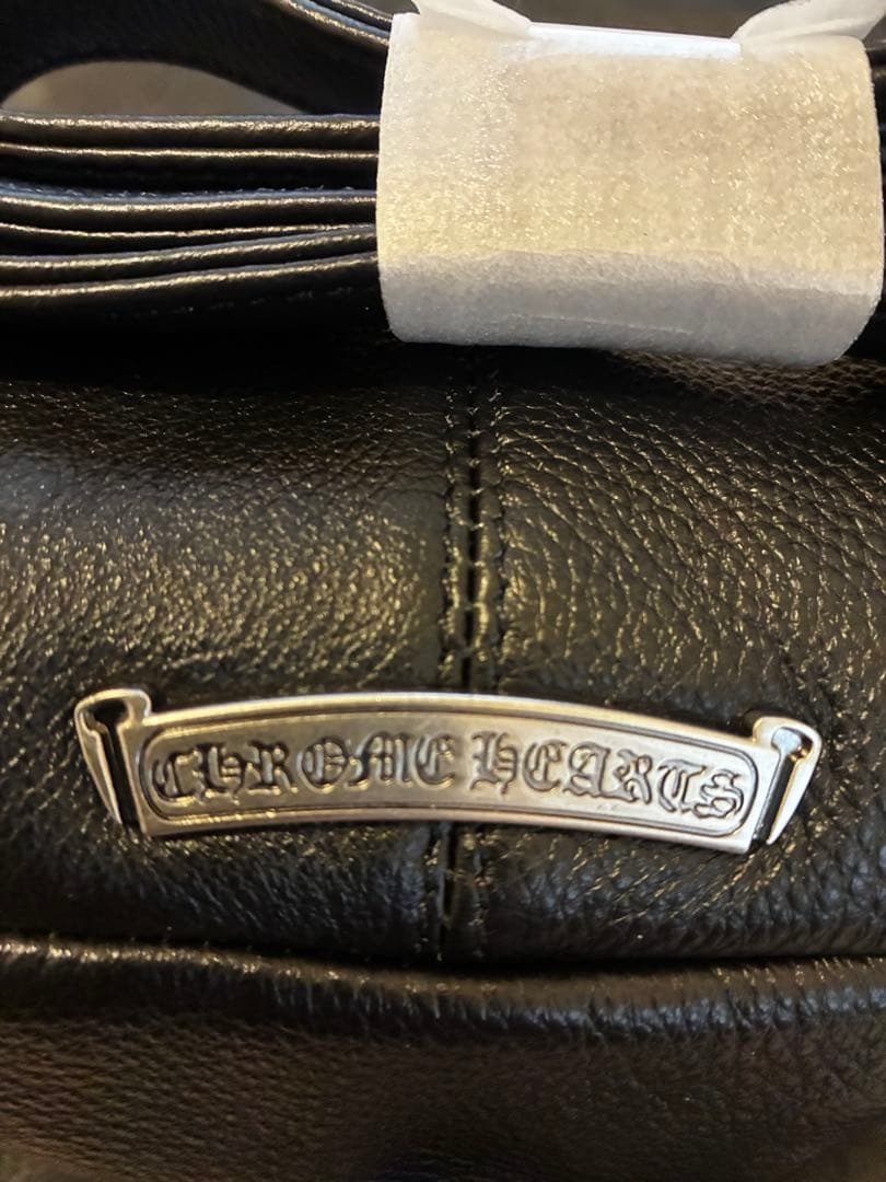 ブラックレザー ボディバッグ　ノーブランド