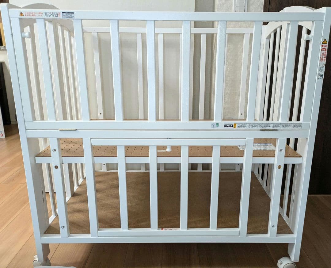 Katojiミニベット 折りたたみベット◆ホワイト◆新生児～カトージ