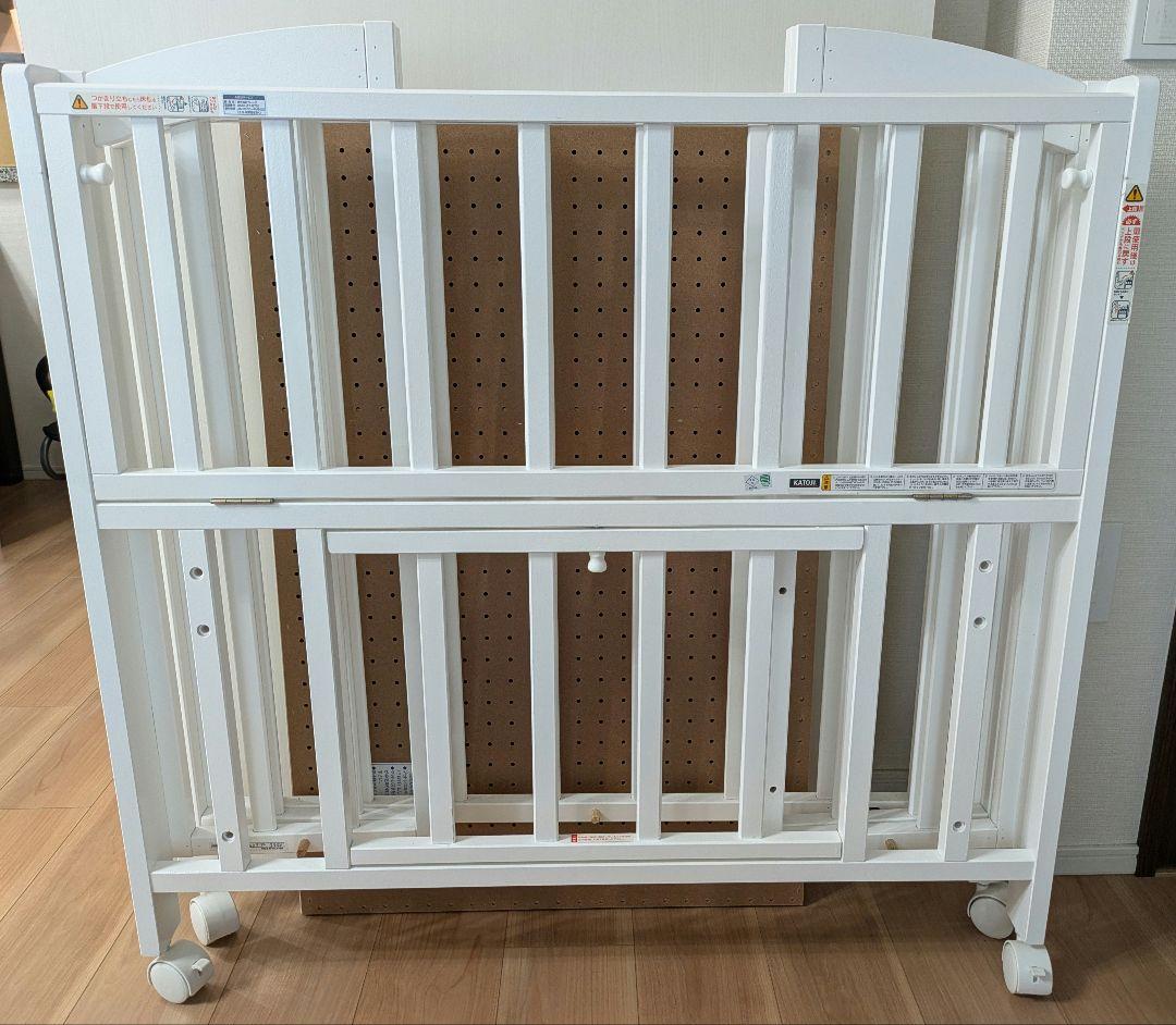 Katojiミニベット 折りたたみベット◆ホワイト◆新生児～カトージ
