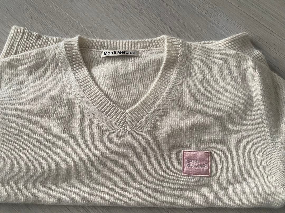 Mardi Mercredi Vネック長袖セーター クリーム