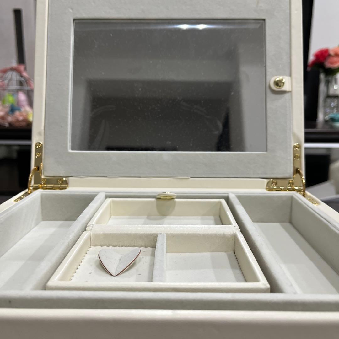 週末限定値下げ中　新品未使用　完売　フランフラン　ジュエリーボックス