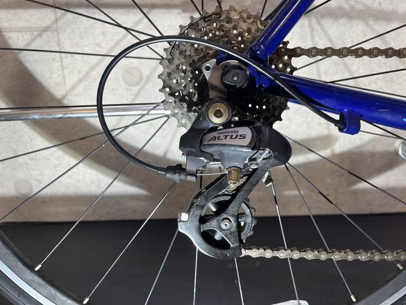 GIANT ESCAPE R3 クロスバイク sizeS　ブルーカラー