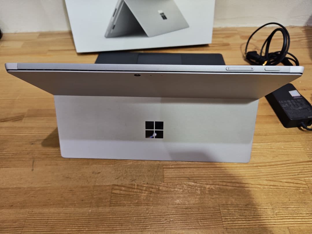 Windowsタブレット本体 Surface Pro 6 i5/8G/128G office pro 2021