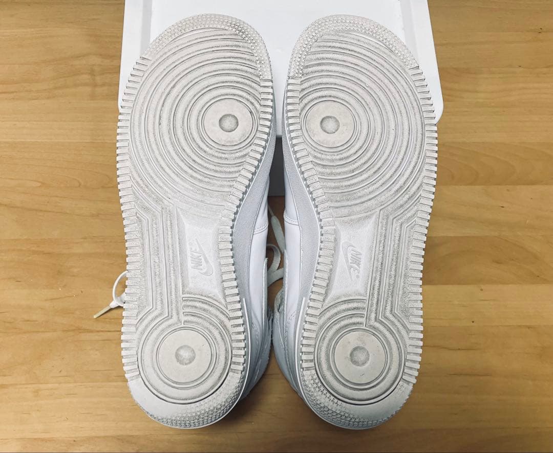 NIKE AIR FORCE 1 MID ホワイト 27cm