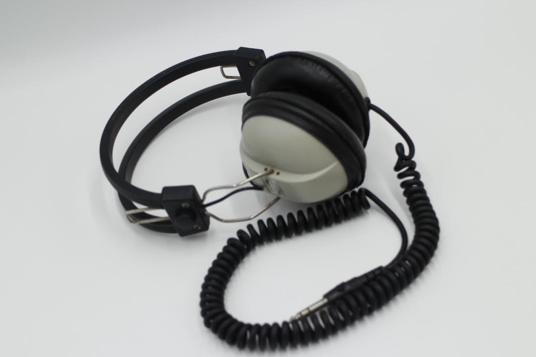 [M-TM 272] ヘッドフォン SUNELK HP-500