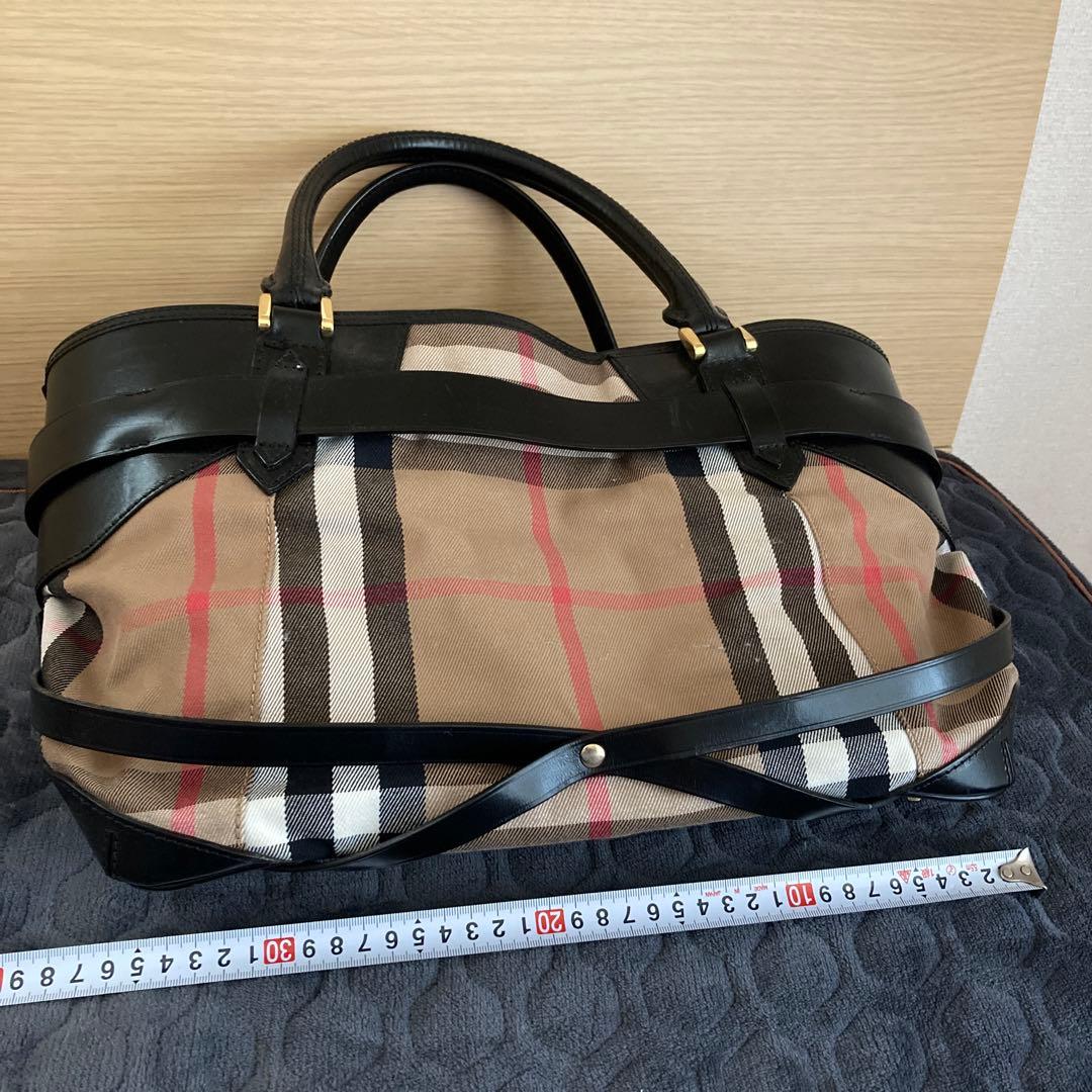 バーバリーロンドンショットバック