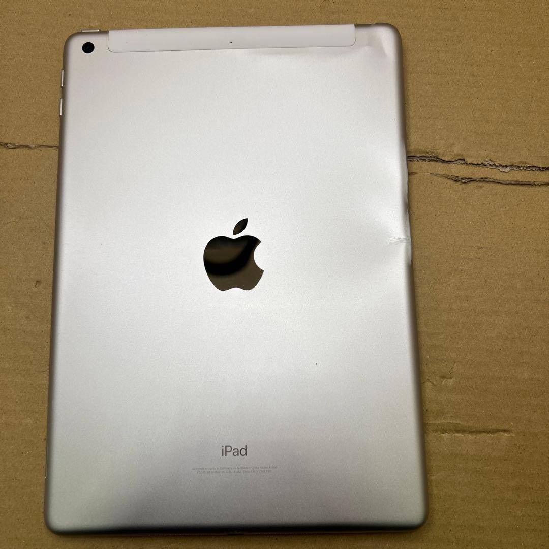 訳あり　iPad (第６世代) Wi-Fi + セルラー 128GB