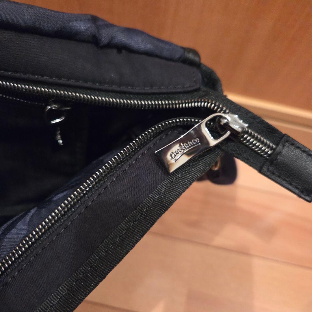 専用【極美品】Orobianco ブラック ショルダーバッグ　サックスバー