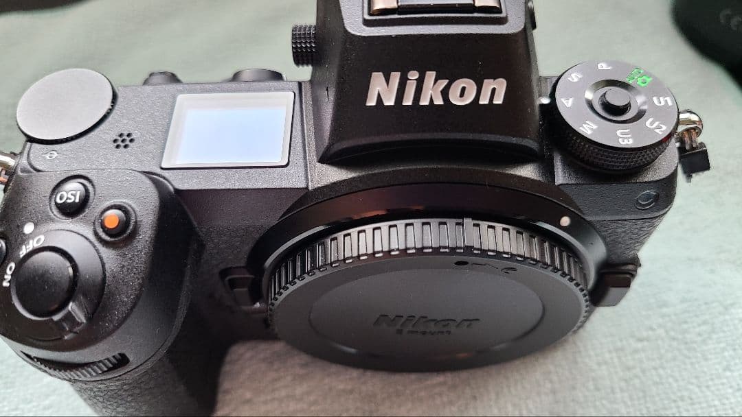 ニコン NIKON Z6 ボディ シャッター2200回 美品