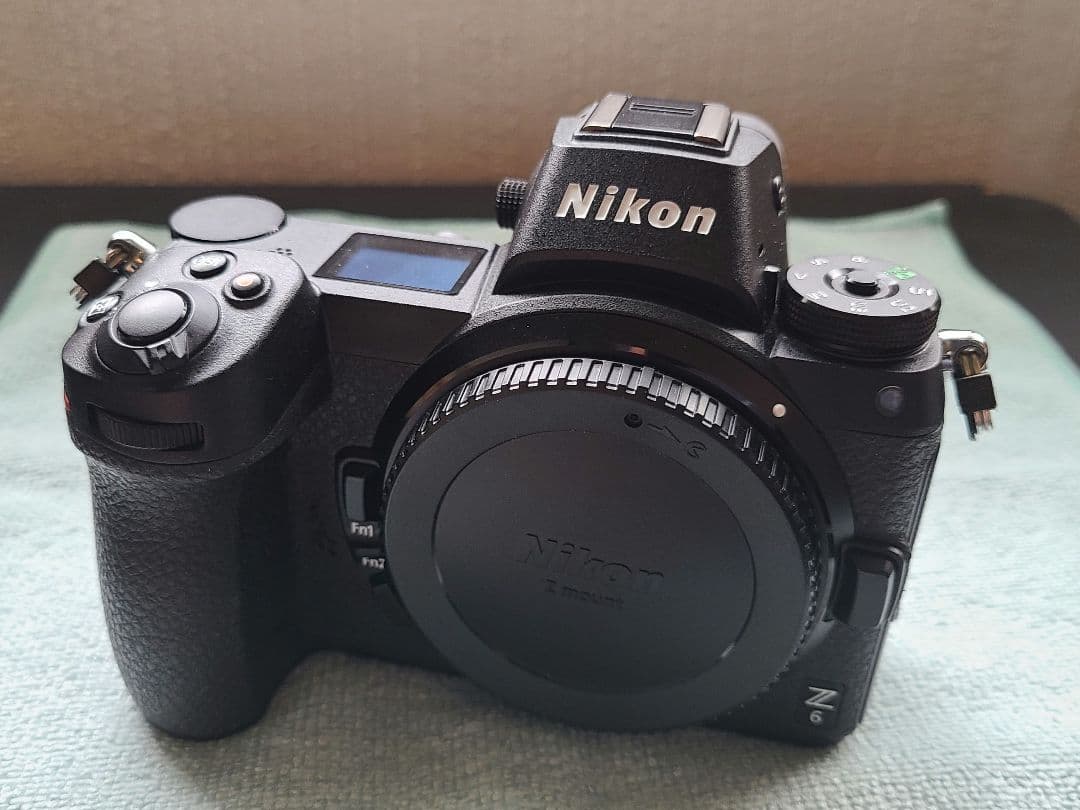 ニコン NIKON Z6 ボディ シャッター2200回 美品