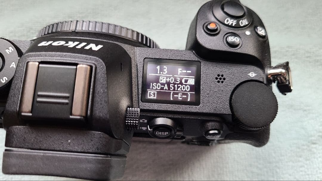 ニコン NIKON Z6 ボディ シャッター2200回 美品