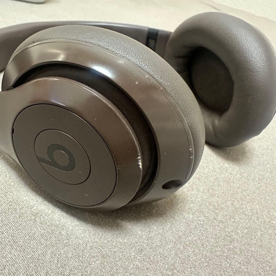 Beats Studio Pro ワイヤレスヘッドホン ディープブラウン