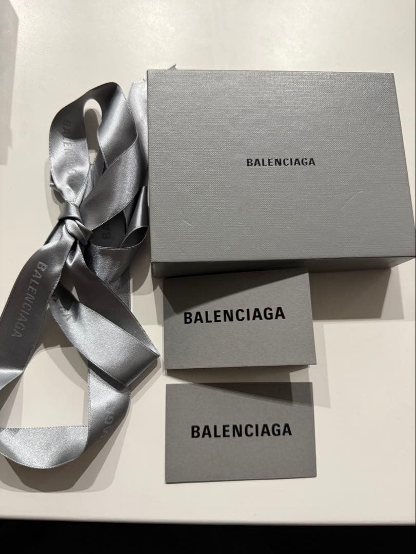 BALENCIAGA ブラックケース