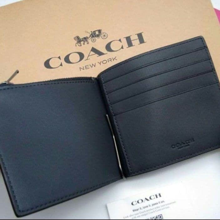 新作　新品　COACH　マネークリップ　折り財布　メンズ　人気の小銭入れ付き