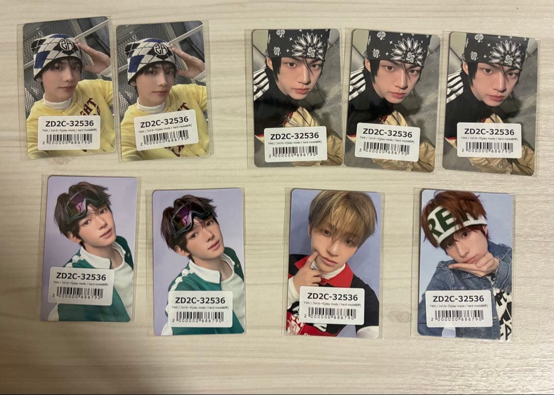 TWS Playhard Weverse Universal ユニバ 特典トレカ