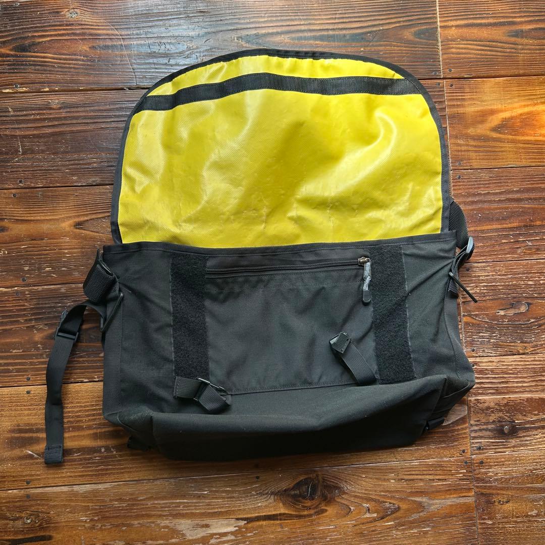 d*m様 PAC DESIGNS パックデザイン メッセンジャーバッグ カナダ製