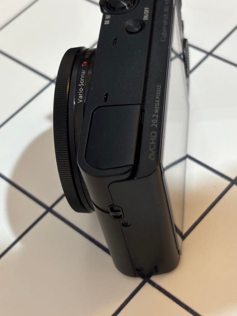 SONY RX100 初代 コンパクトデジタルカメラ 本体のみ