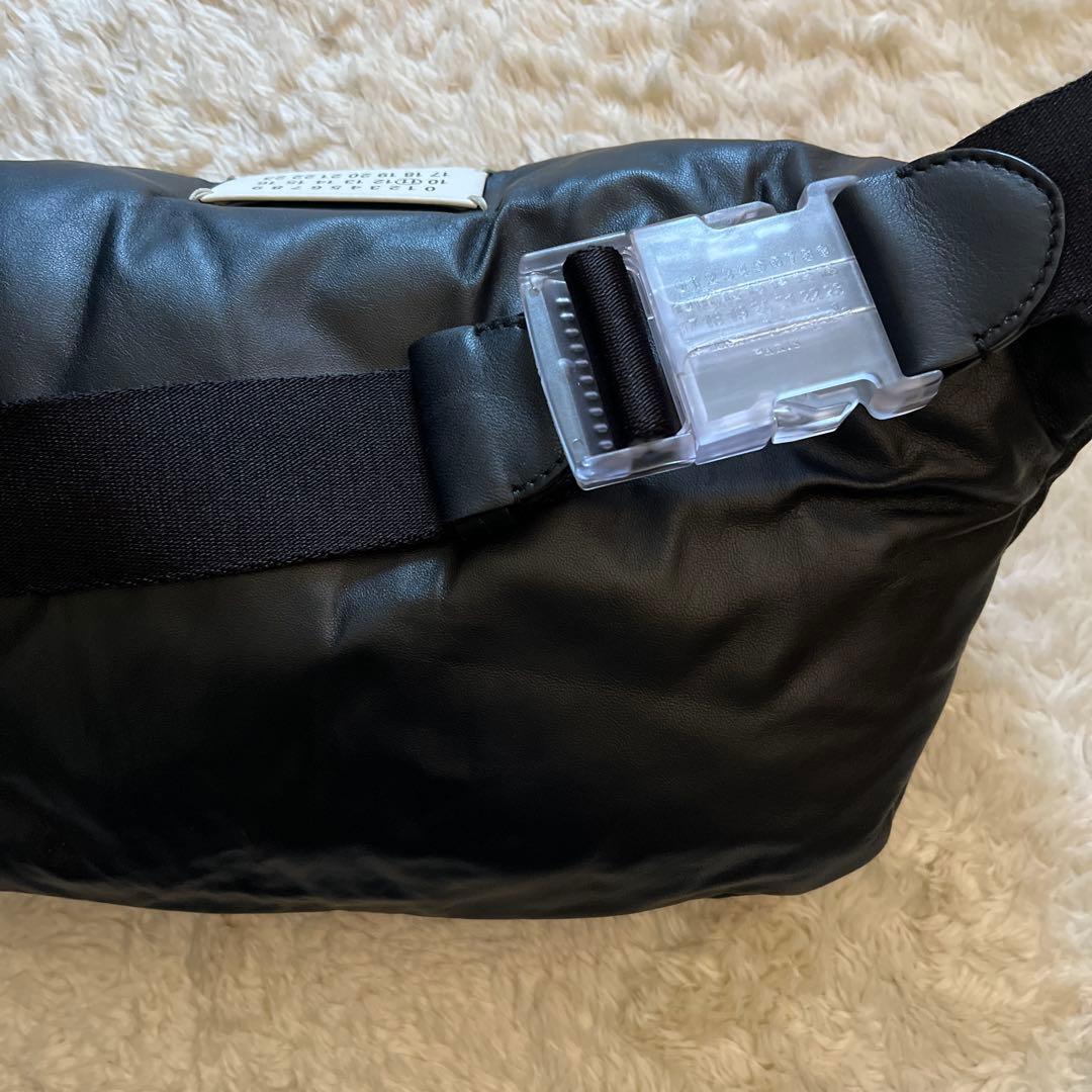 マルジェラ　グラムスラム　ボディバッグ