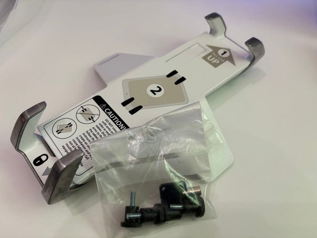 エルゴトロン　施錠付タブレットマウント　タブレットホルダー