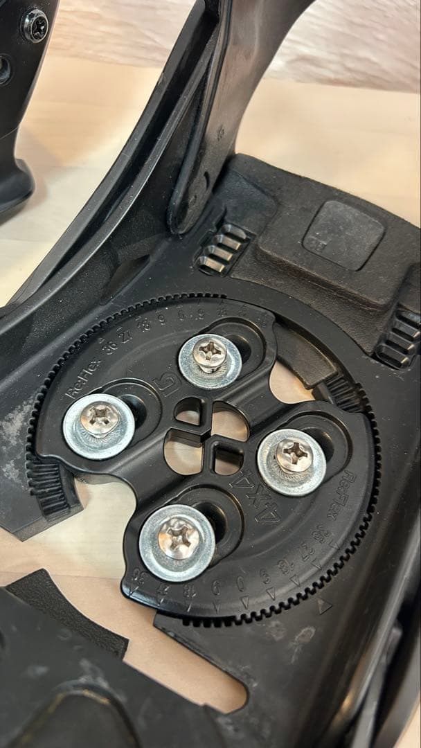 バートン　カーテル　M スノーボード ビンディング