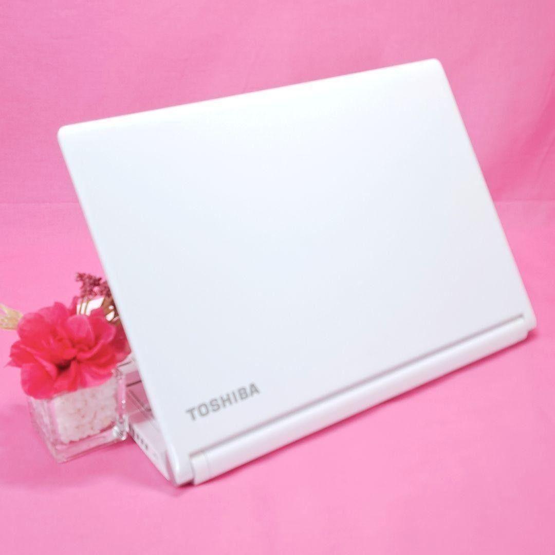 D33 第6世代i3/SSD/8GB 東芝小型ノートパソコン Windows11