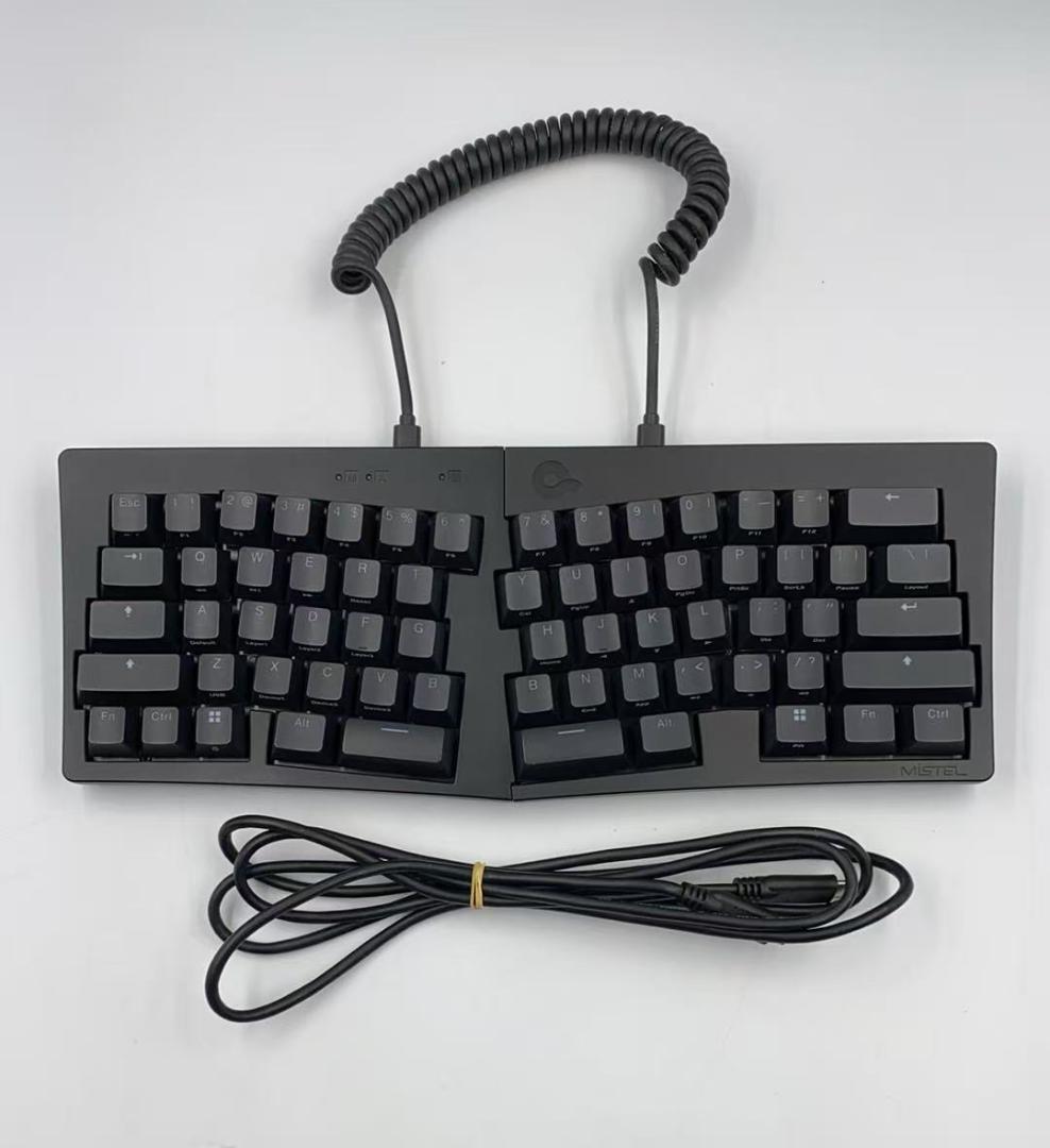 MISTEL BAROCCO MD600 ALPHA BT RGB分割キーボード