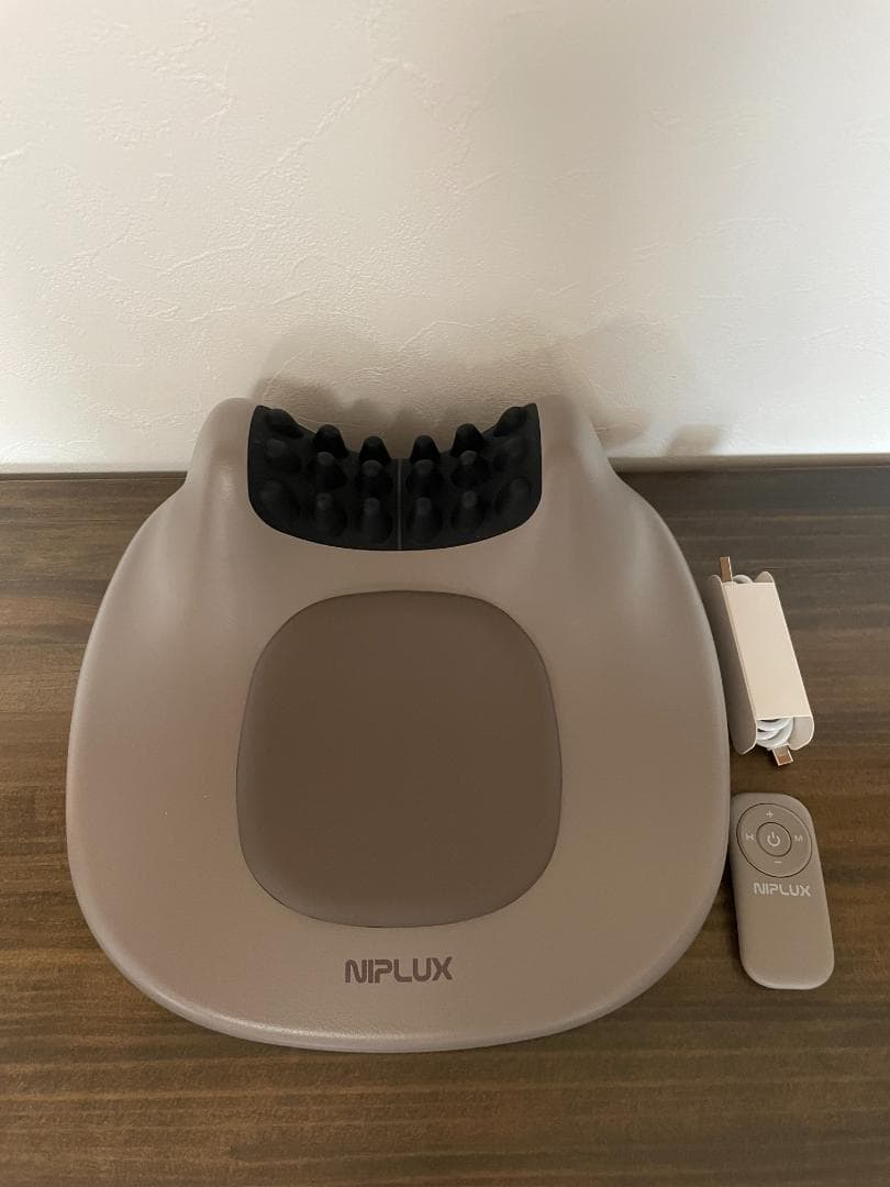 NIPLUX　NECK　PREMS