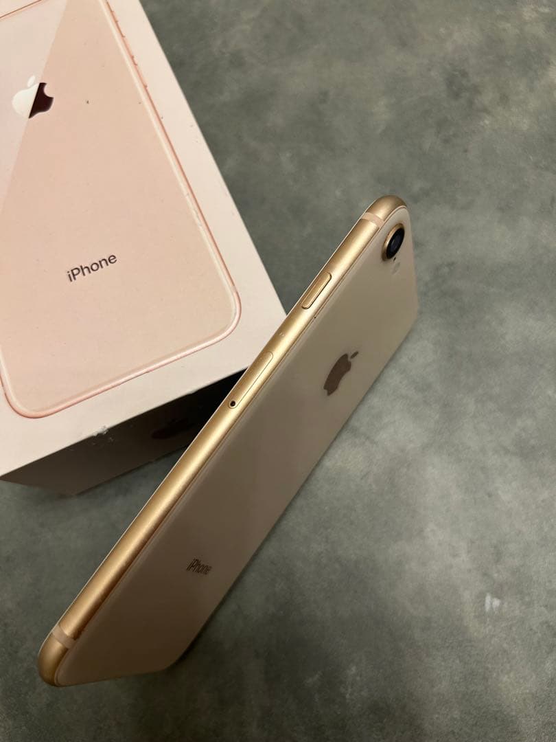 Apple iPhone 8 ゴールド 本体 箱、付属品有