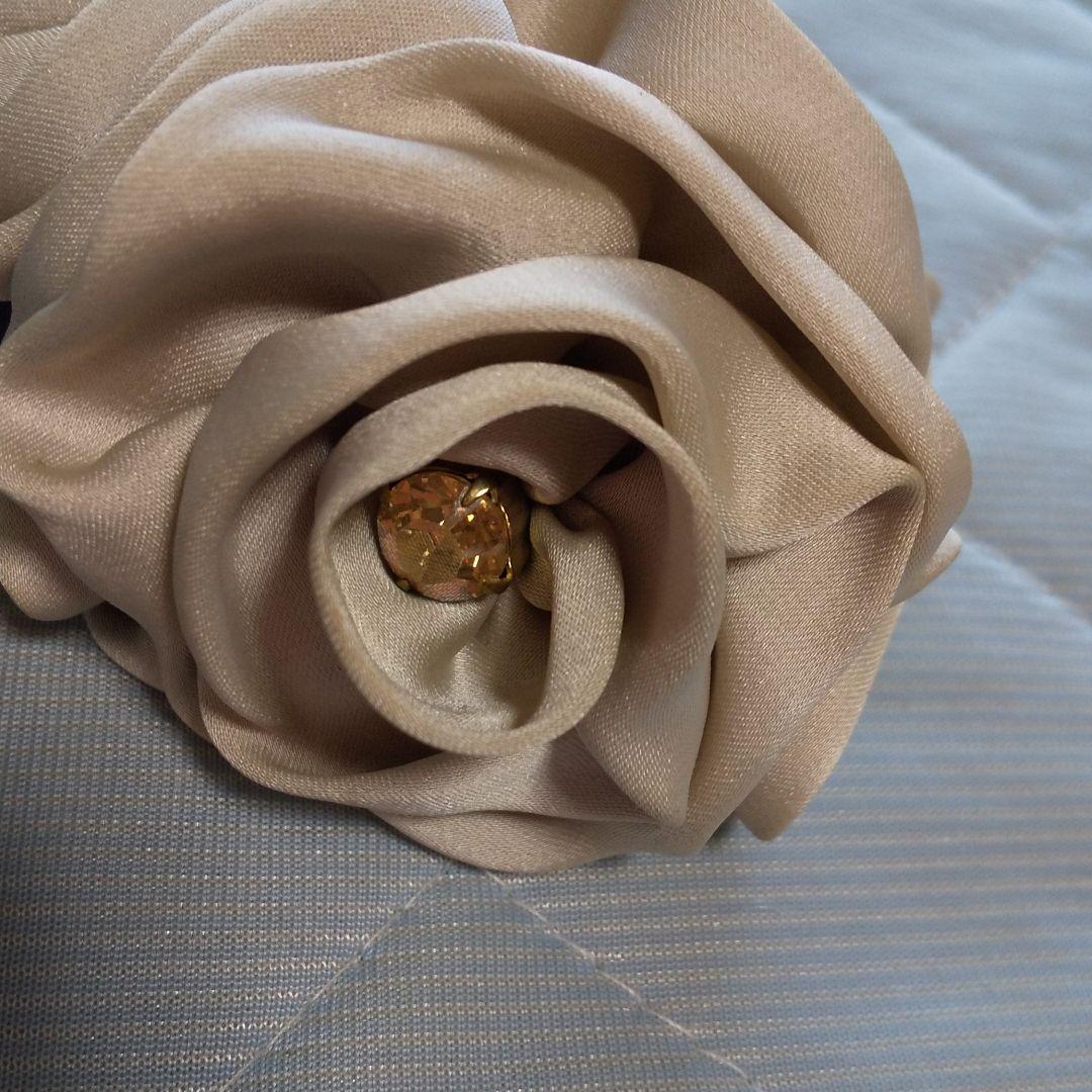 コンプレックスビズ お花 シュシュ ベージュ レア