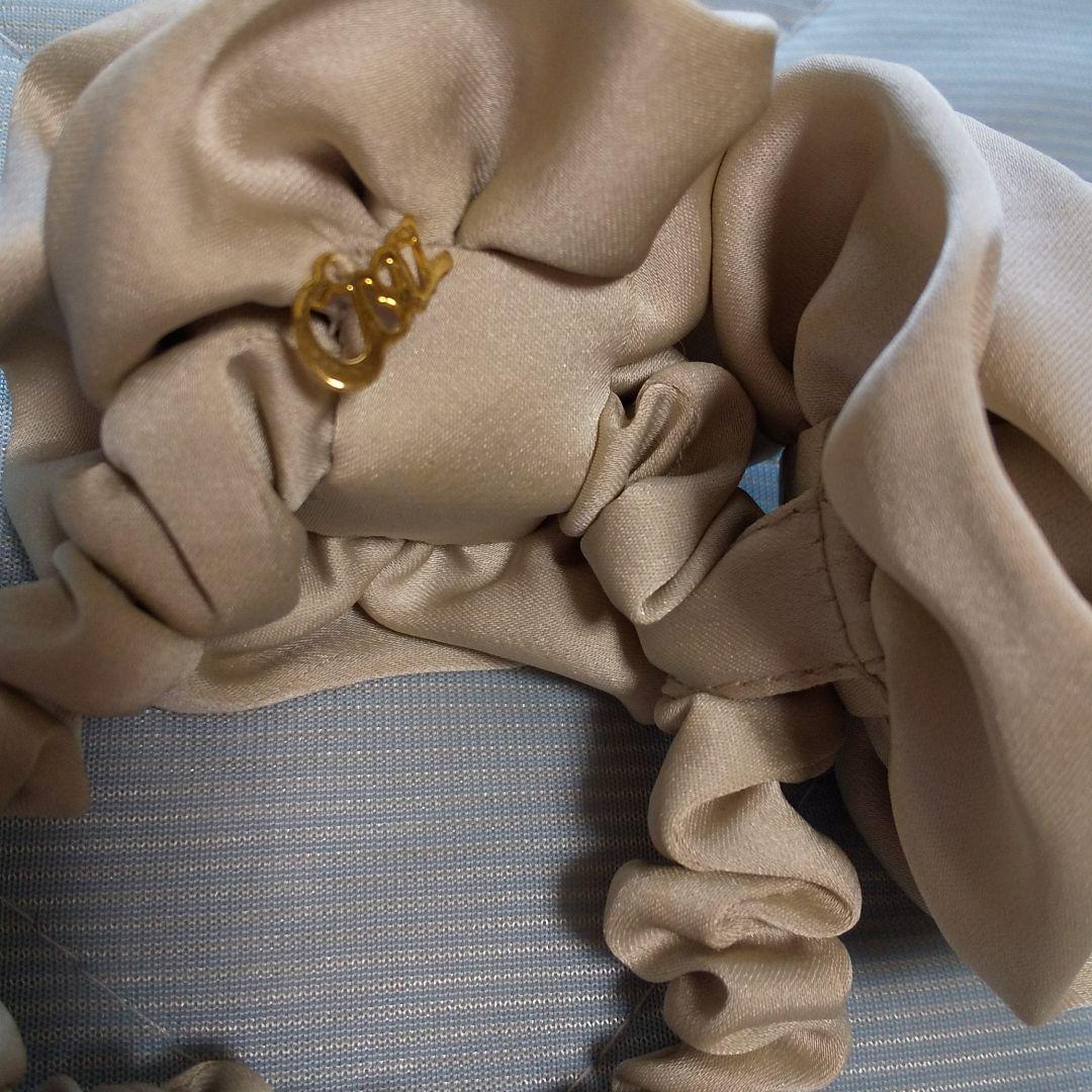 コンプレックスビズ お花 シュシュ ベージュ レア