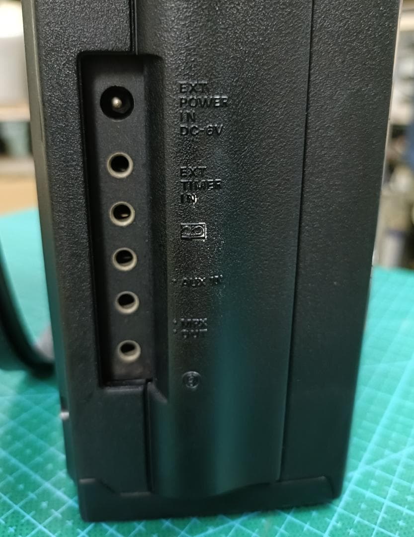 d*7様 SONY ICF-5600 スカイセンサー　ソニー　昭和レトロ