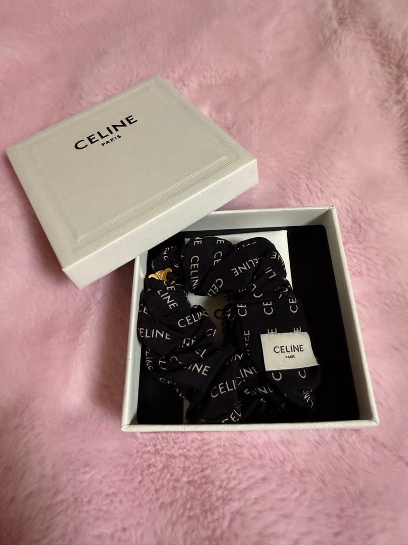【美品】CELINE シュシュ　セリーヌ