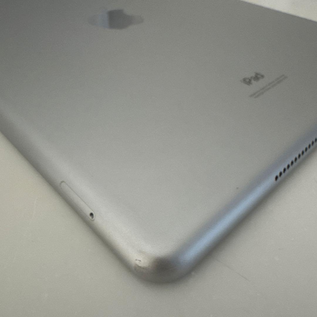 iPad第8世代Wi-Fi+セルラー 32GB【ジャンク品】