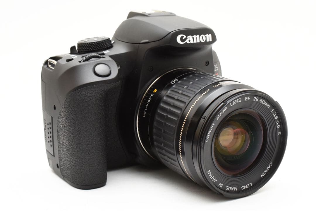 デジタル一眼レフカメラ Canon EOS Kiss X10i 標準レンズセット