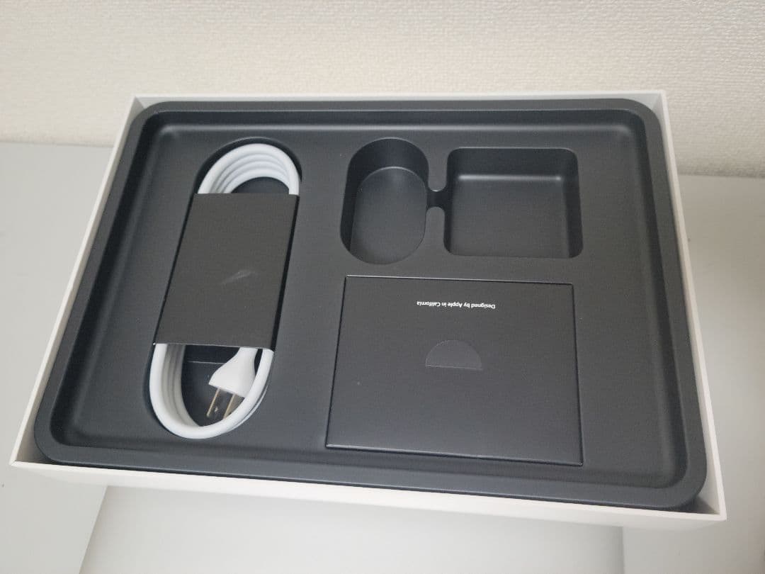 美品　MacBook Pro 13インチ i5/16GB/512GB/17回充電
