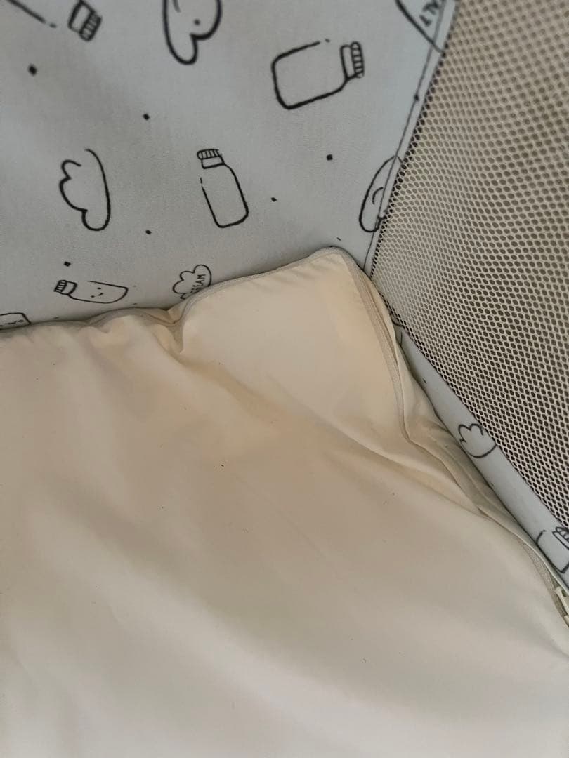 ZOOOBLY ミニベビーベッド 折りたたみ式 美品　ベビー敷布団セット