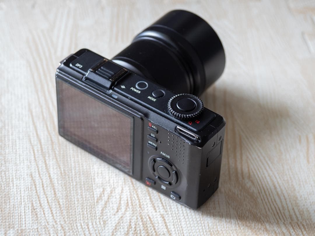 dp3 merrill sigma　コンデジ　foveon　訳あり