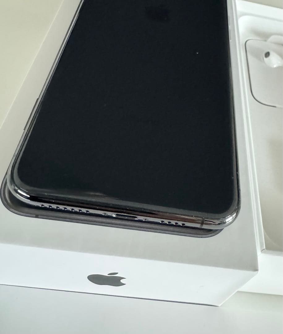 スマートフォン本体 iPhone Xs Max Space Gray 256 GB docomo