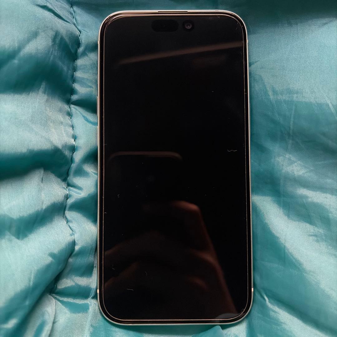 iPhone 15グリーン 本体128GB SIMフリー