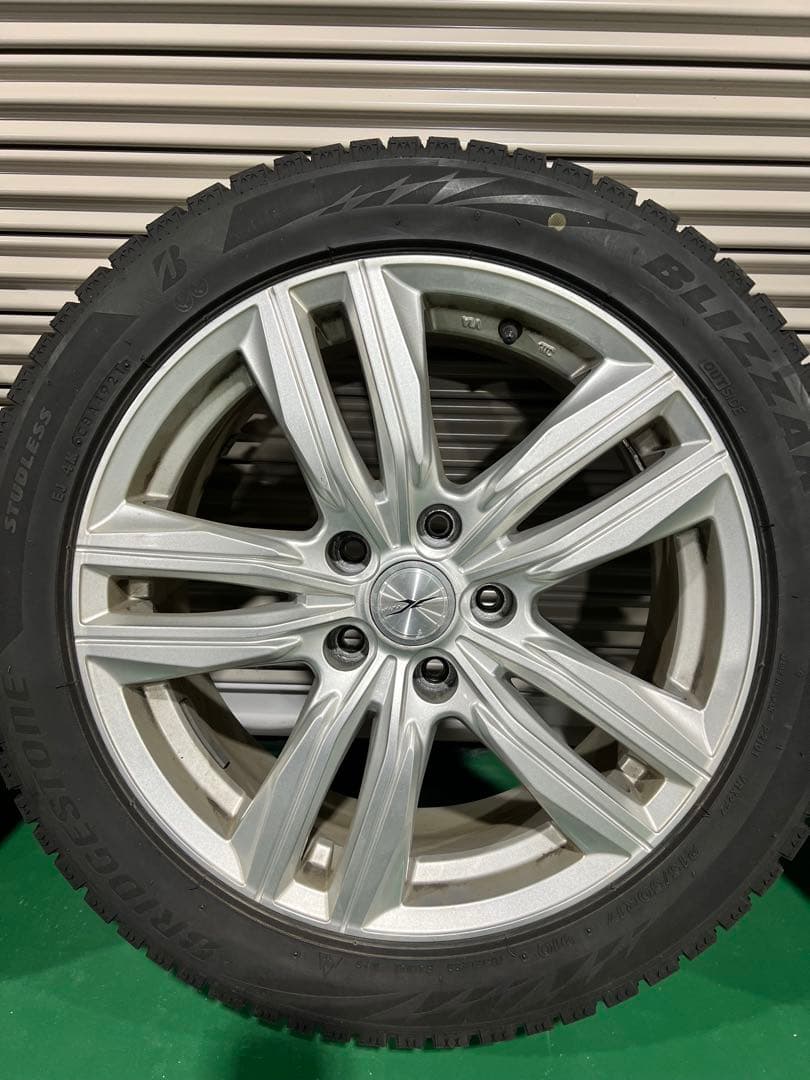 スタッドレスタイヤ＋アルミホイール 4本セット 17インチ