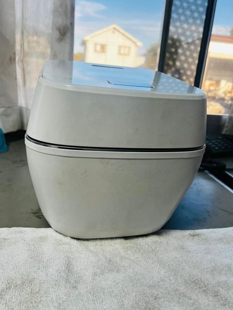 TOSHIBA RC-10ZWT 圧力IH炊飯ジャー 動作品