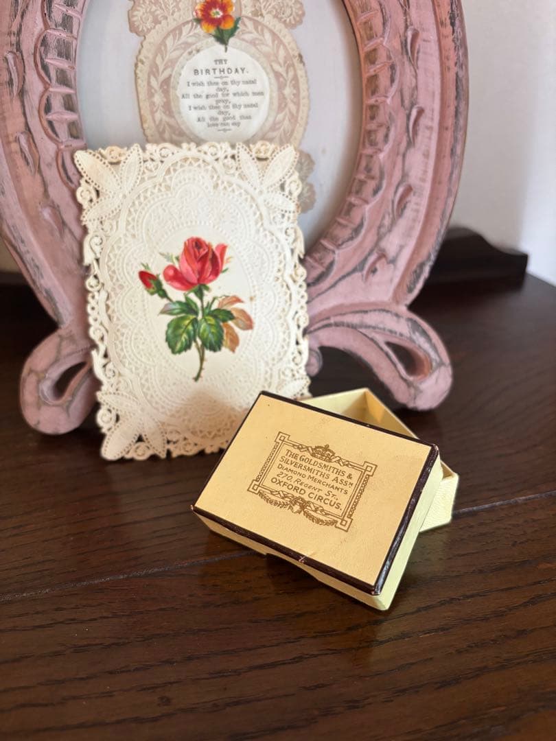 【専用】アンティーク小箱とグリーティングカード