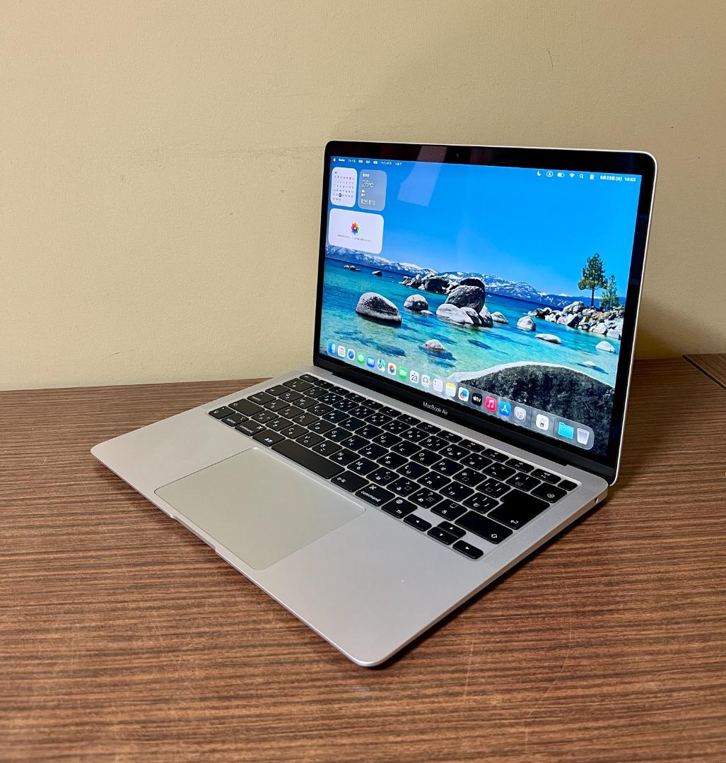 ほぼ新品のMacBook Air M1 2020 高性能 16GB、256GB
